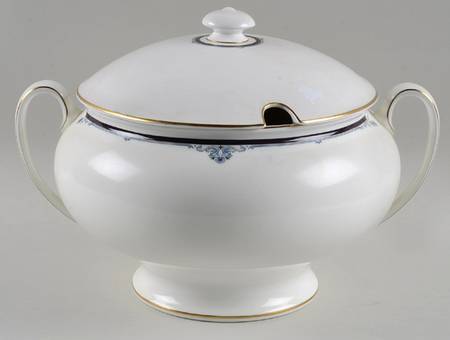 Princeton Tureen & Lid
