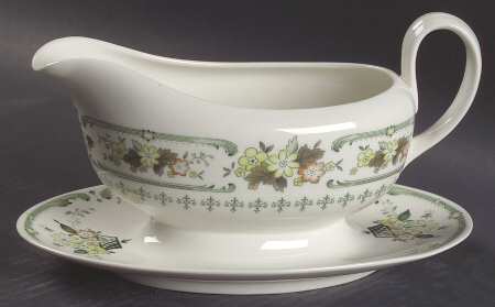 Provencal Gravy Boat with Attached Underplate