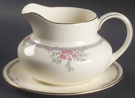Providence Gravy Boat & Underplate