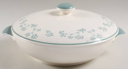Queenslace Round Covered Vegetable
