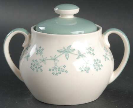 Queenslace Sugar Bowl & Lid