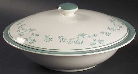 Queenslace Round Covered Vegetable