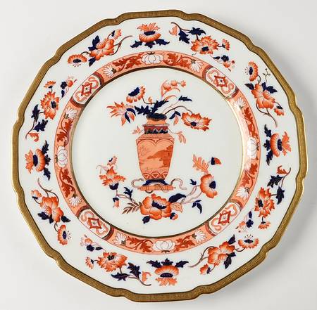 E7461 by Royal Doulton