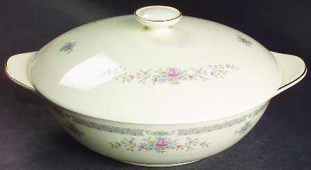 Rebecca Round Covered Vegetable