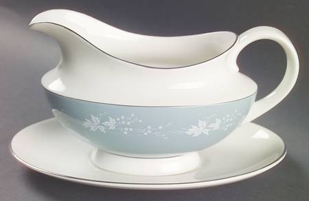 Reflection Gravy Boat & Underplate