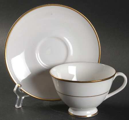 Regent Footed Cup & Saucer Set