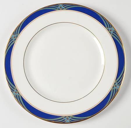 Regalia Luncheon Plate