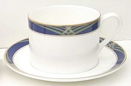 Regalia Flat Cup & Saucer Set