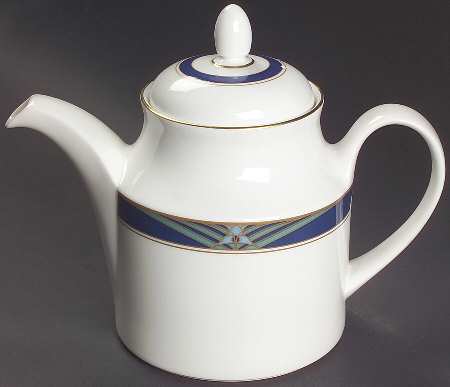 Regalia Teapot & Lid