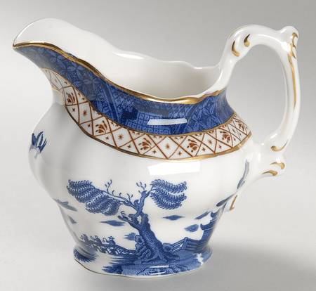 Real Old Willow Creamer