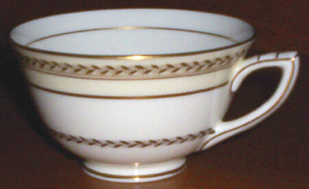 The Repton (Gold Trim) Footed Cup