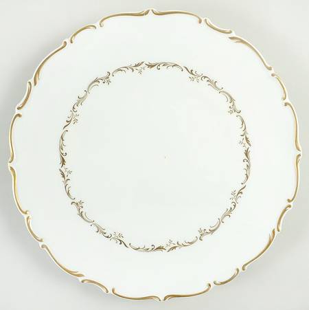 Richelieu Cake Plate
