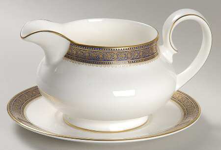 Rochelle Gravy Boat & Underplate