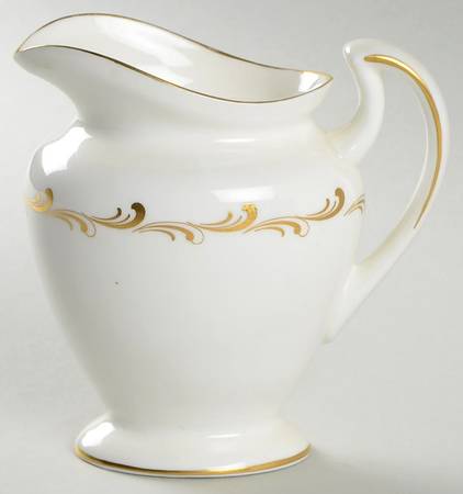 Rondo Creamer