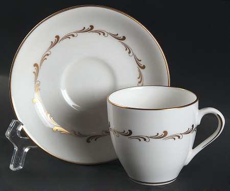 Rondo Flat Demitasse Cup & Saucer Set