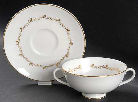 Rondo Footed Cream Soup & Cup Saucer (SAUM1) Set