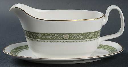 Rondelay (Concord Shape) Gravy Boat & Underplate