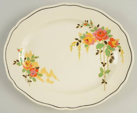 Rosslyn (Roses, Black Trim) 10" Oval Serving Platter