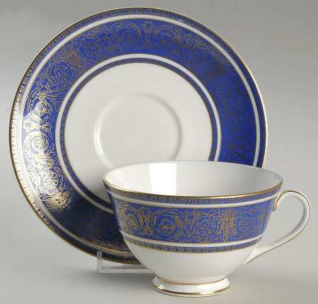 Royal Windsor Footed Cup & Saucer Set
