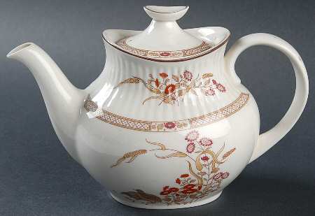 Russet Glen Mini Teapot & Lid