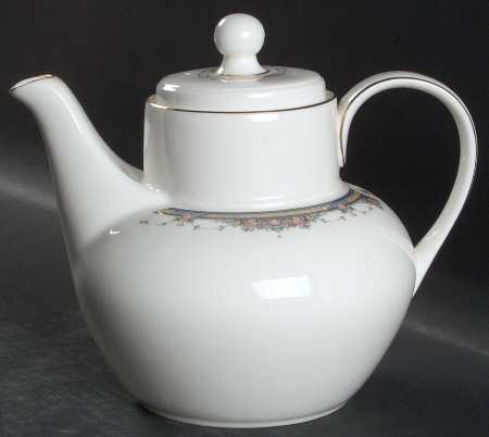 Salisbury Teapot & Lid