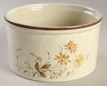 Sandsprite (Single Line Brown Trim) 6" Souffle