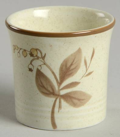 Sandsprite (Single Line Brown Trim) Single Egg Cup