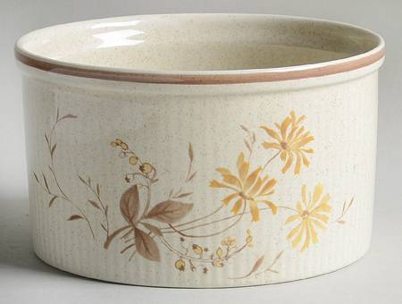Sandsprite (Single Line Brown Trim) 5" Souffle