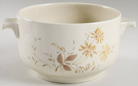 Sandsprite (Double Line Brown Trim) 2.5 Qt Round Covered Casserole No Lid