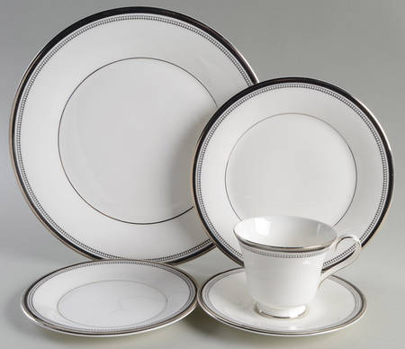 Sarabande 40 Piece Estate Set