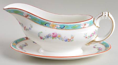 Satsuma Gravy Boat with Attached Underplate