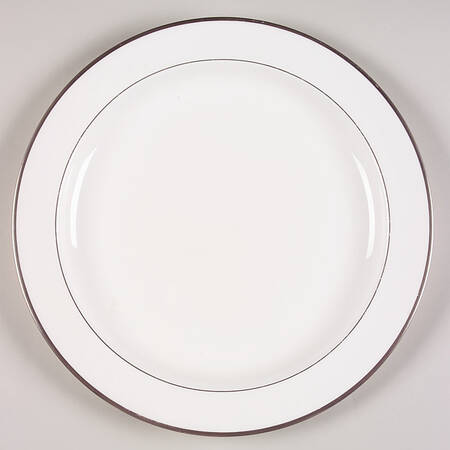 Signet 13" Chop Plate (Round Platter)