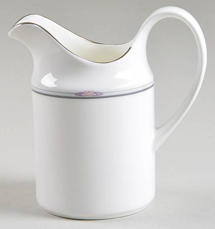 Simplicity Mini Creamer