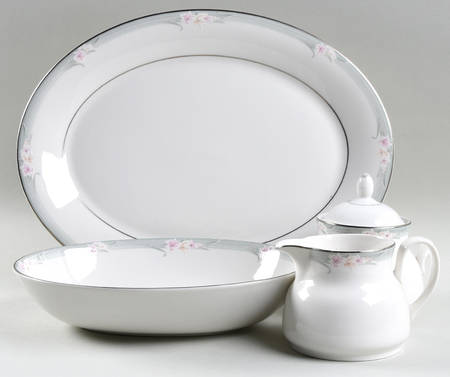 Sophistication 5 Piece Hostess Set