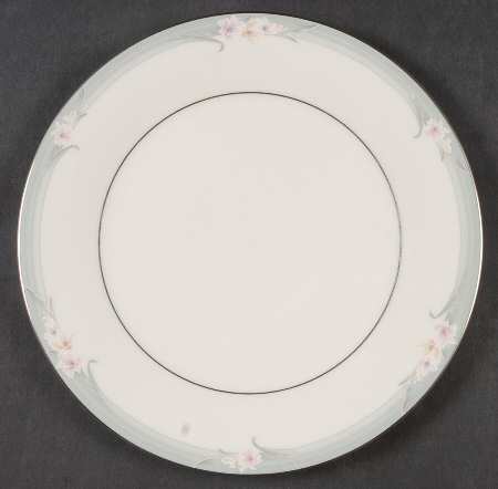 Sophistication Salad Plate