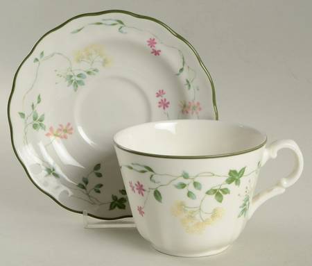 Southdown Breakfast Cup & Saucer Set