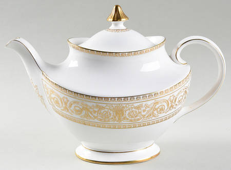 Sovereign (Gold Scroll and Leaf Rim) Teapot & Lid by Royal Doulton