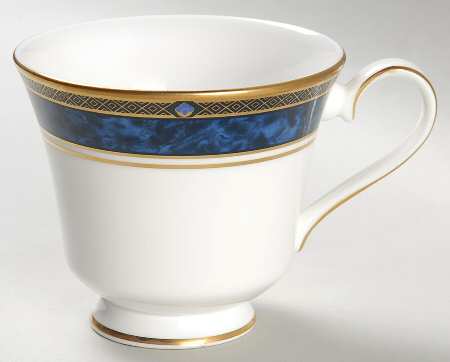 Stanwyck Footed Cup