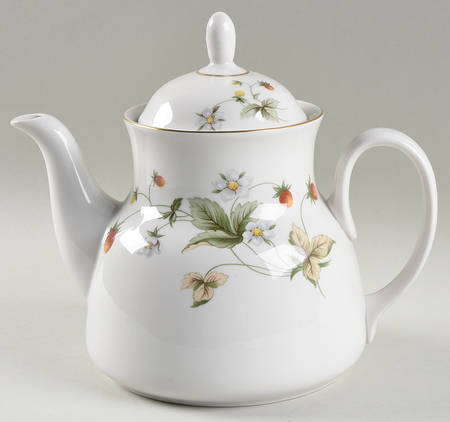 Strawberry Cream Teapot & Lid