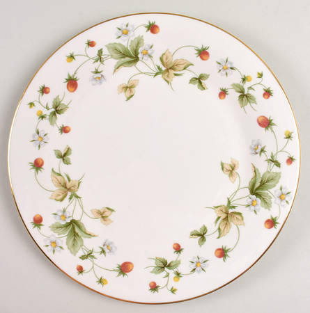 Strawberry Cream Dinner Plate