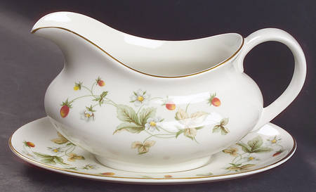 Strawberry Cream Gravy Boat & Underplate