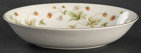 Strawberry Cream 9" Oval Vegetable Bowl