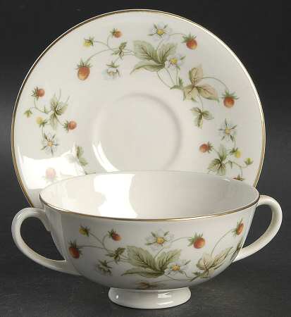 Strawberry Cream Footed Cream Soup Bowl & Saucer Set