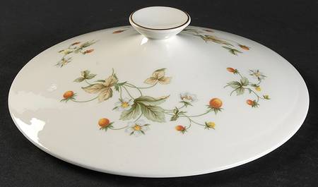 Strawberry Cream Lid for Round Vegetable