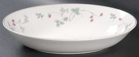 Strawberry Fayre Pink 9" Oval Vegetable Bowl