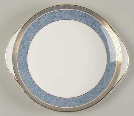 St. Pauls Handled Cake Plate
