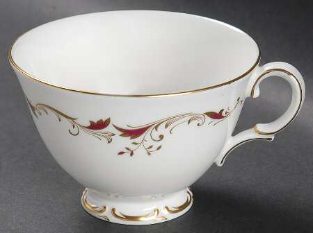 Strasbourg Footed Cup