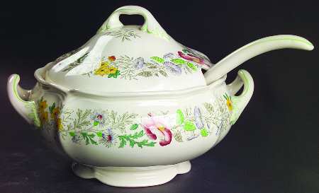 Stratford (Floral) Tureen & Lid w/Ladle