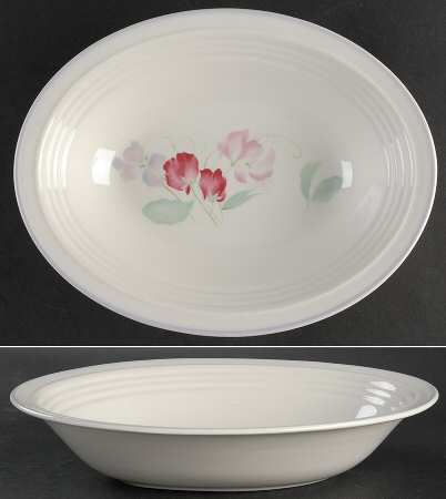 Strand 10" Oval Vegetable Bowl