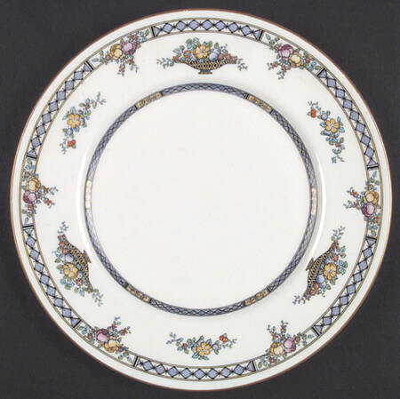 Strathmore by Royal Doulton